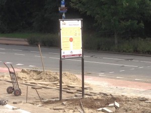 Het stationsbord is geplaatst!