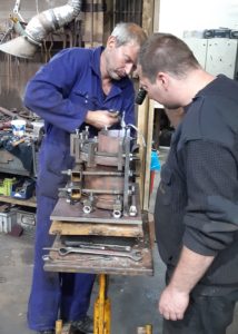 Voorbereidingen gieten